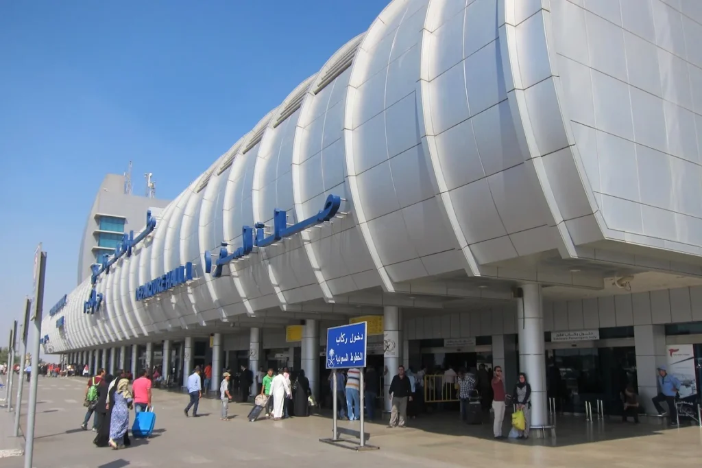 ليموزين مطار القاهرة( شركة اوتومبيل )