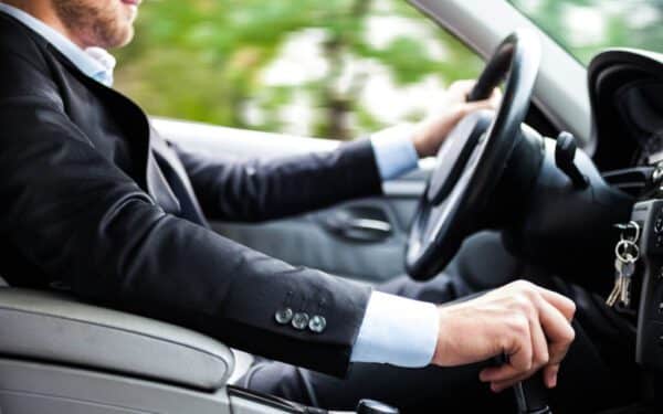 تجربة سائق عربي في القيادة بين ميلانو وفينيسيا